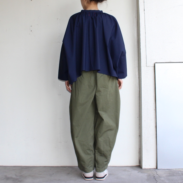 THE FACTORY ポンチョ風ブラウス TF17AW-0105 (NAVY) - 画像 (13)