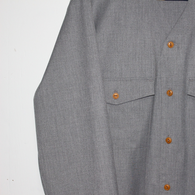 MOSODELIA Vネックシャツジャケット Laurent (GRAY) - 画像 (5)