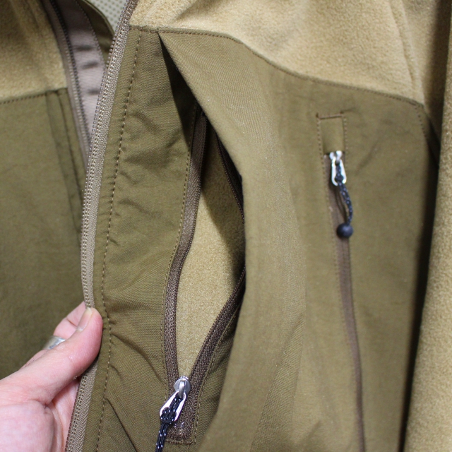 ENDS and MEANS Tactical Fleece Jacket / EM212J02 （Brown beige） -  C.COUNTLY【シーカウントリー】