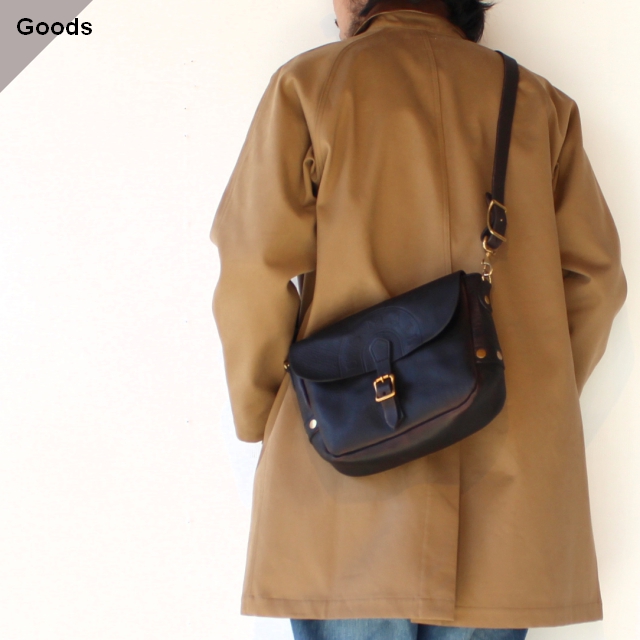 vasco Leather Postman Shoulder Bag – SMALL – VS-249L （BLACK） | C