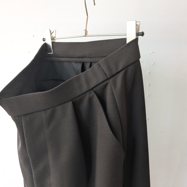 FANTASTICDAYS ポリエステルウールジャージーバレルパンツ J/BARREL (Brown) - 画像 (3)