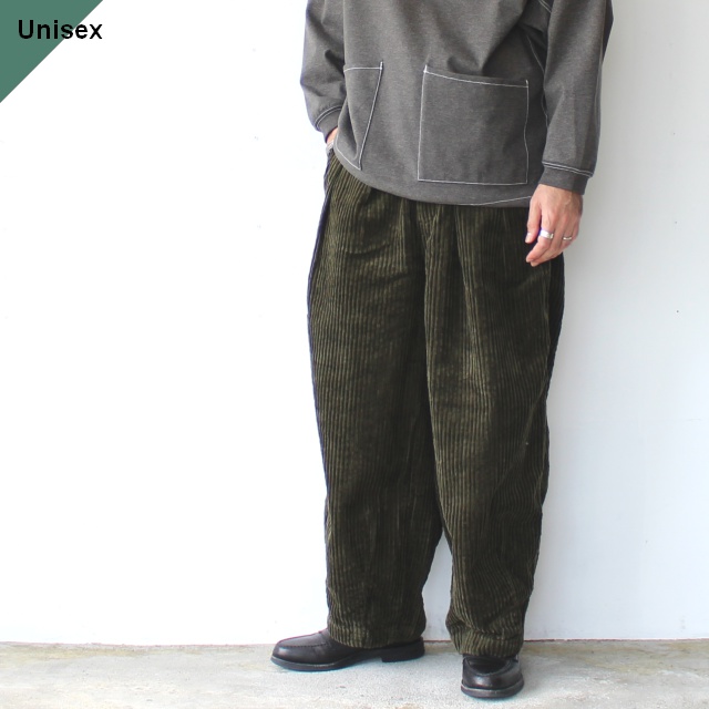 HARVESTY　Corduroy Circus Pants -Narrow コーデュロイサーカスパンツナローシルエット　（Olive）