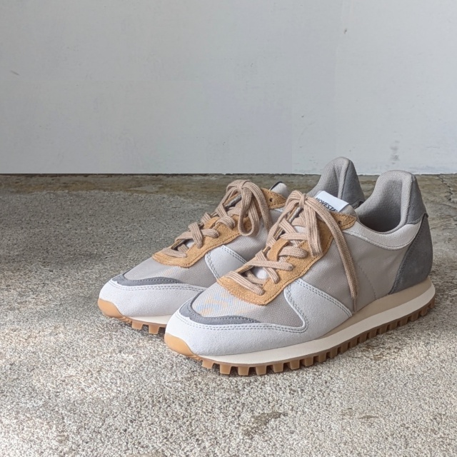 NOVESTA ノベスタ MARATHON TRAIL サイズ38 24cm NOVESTA Official Store - MARATHON TRAIL WHITE – NOVESTA