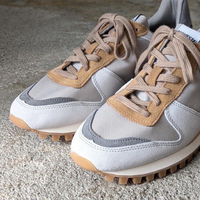 NOVESTA ノベスタ MARATHON TRAIL サイズ38 24cm NOVESTA Official Store - MARATHON TRAIL WHITE – NOVESTA