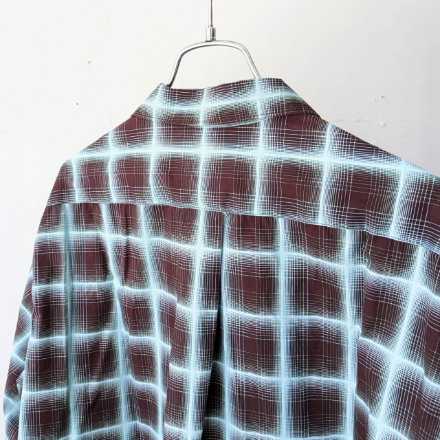 weac. プリントオンブレチェックオープンカラーシャツ RAINY BLUE (Blue Ombre-Check) - 画像 (4)