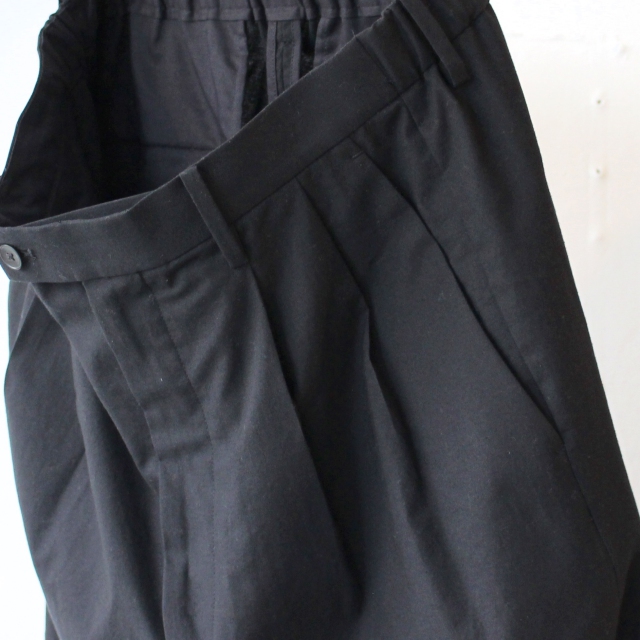 FANTASTICDAYS 2タックテーパードトラウザー UNSLACKS (Black) - 画像 (5)