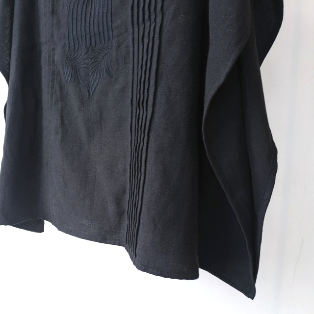 Bohemians 綿麻バックサテン-ポルト刺繍スクエアシャツ / Cotton-Linen Porte EMB Square Shirt (Black) - 画像 (5)